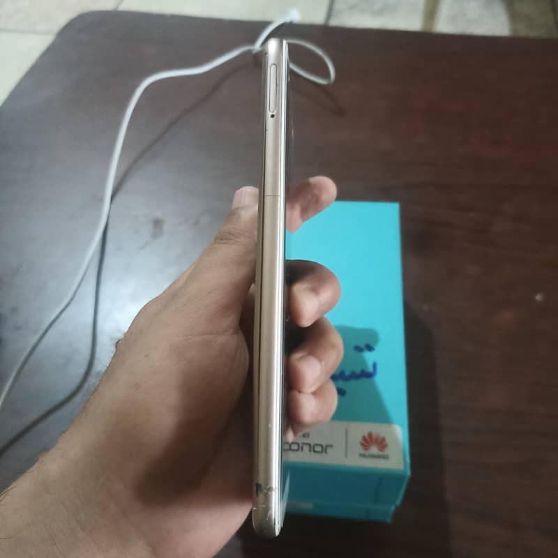 Honor 7C 3