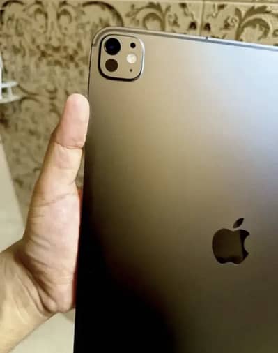 Apple iPad Pro M4 13” Black Colour Like Brand New!