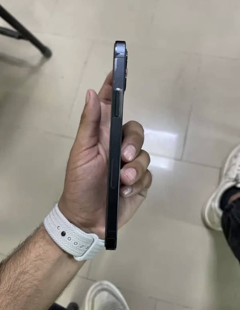 Apple iPhone 12 Pro 5