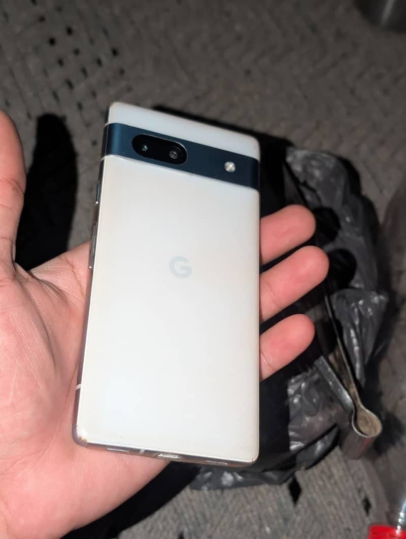 Google Pixel 7a 2
