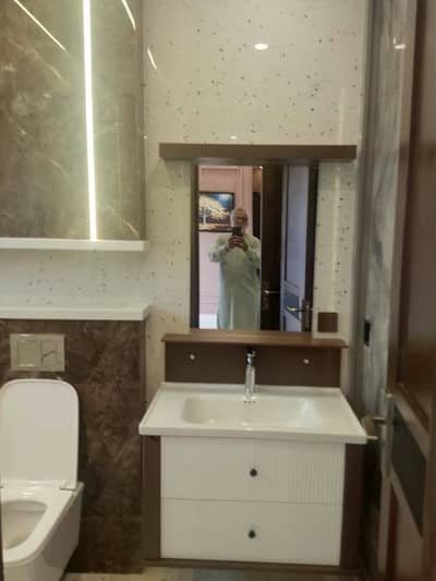 5 Marla Ultra Modern Luxury House For Sale