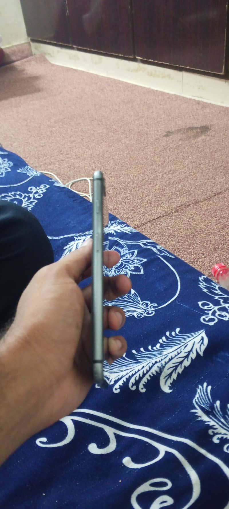 Apple iPhone 8 Plus 1