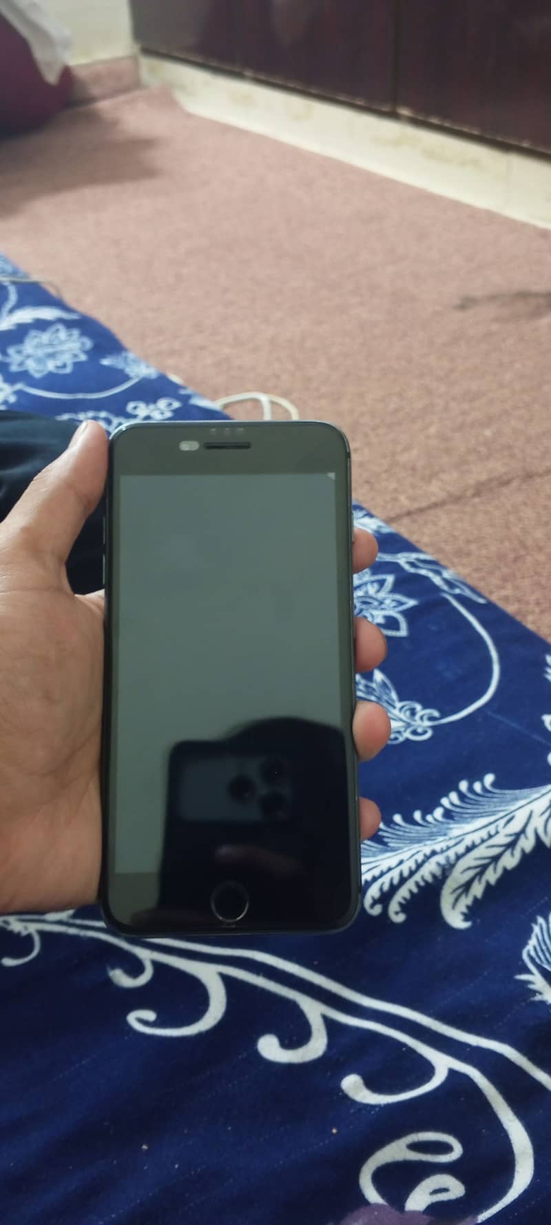 Apple iPhone 8 Plus 2