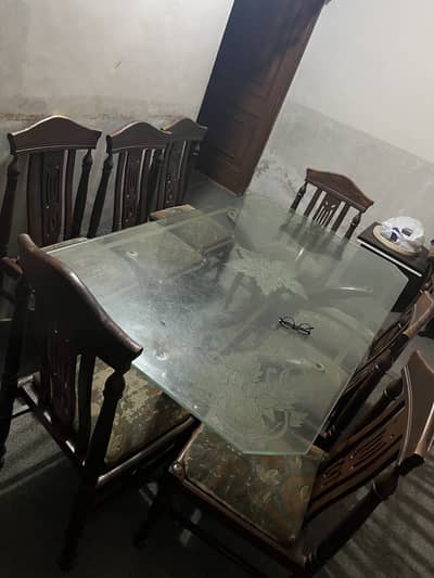 Dining table with 8 chairs