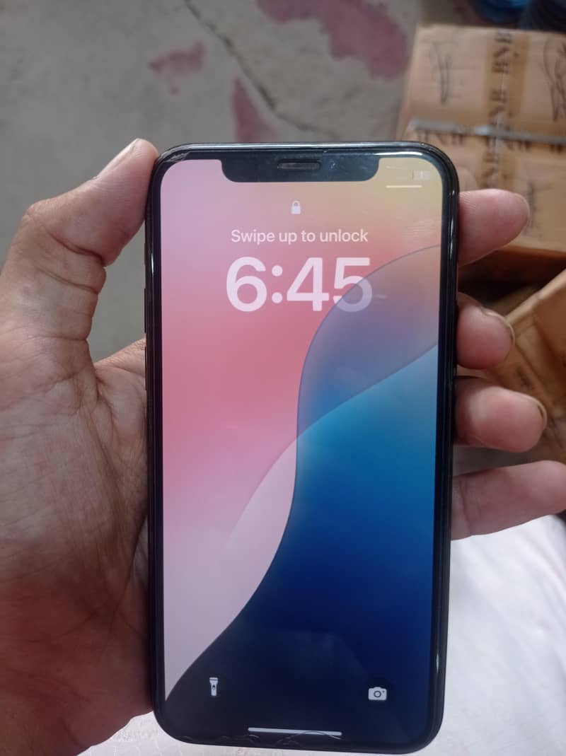 Apple iPhone 11 Pro 1