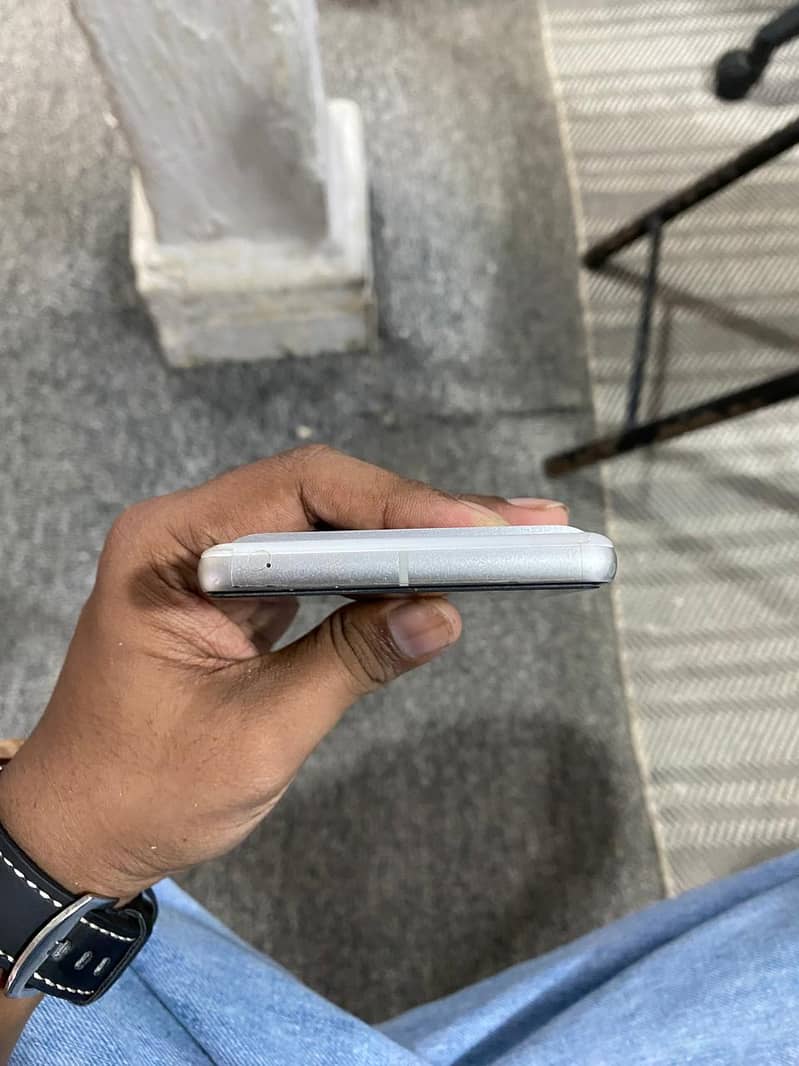 Google Pixel 7 2