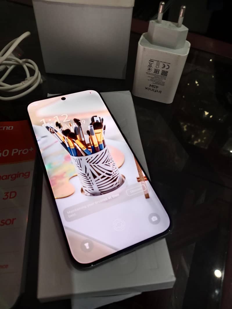 Tecno Spark 40 Pro Plus 0