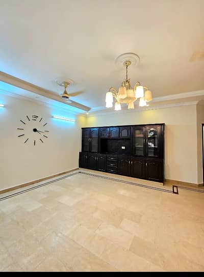 14 Marla Corner Ground Floor With Servant Quarter All Facilities Gas Electric Separate Boring Parking G-14/4