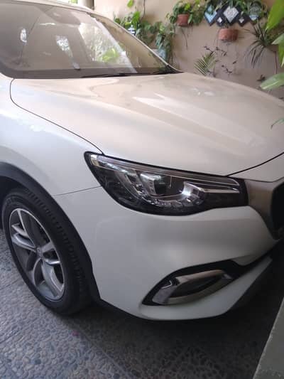 MG HS Trophy 2021/B2B GENUINE