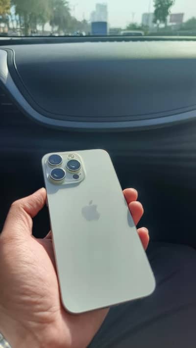 Apple iPhone 15 Pro Max