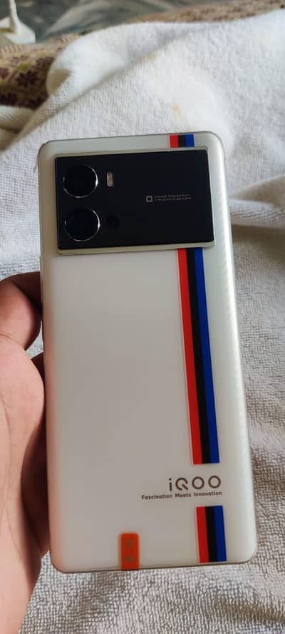 Vivo iQOO 9 Pro sim time available