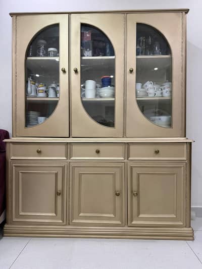 Chinyoti Wooden Showcase With Deco Paint On It