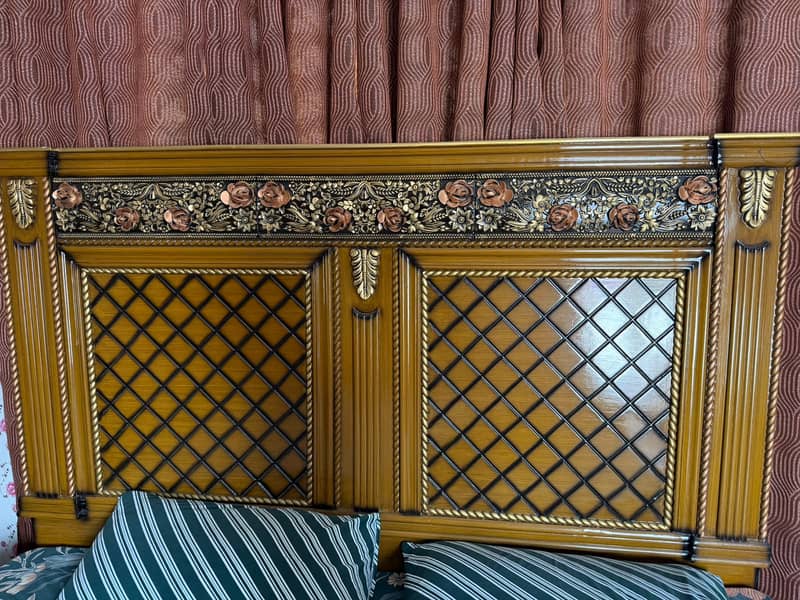 Bed/ Room Bed/ Side Tables / Wooden Furniture/ Room Furniture 1