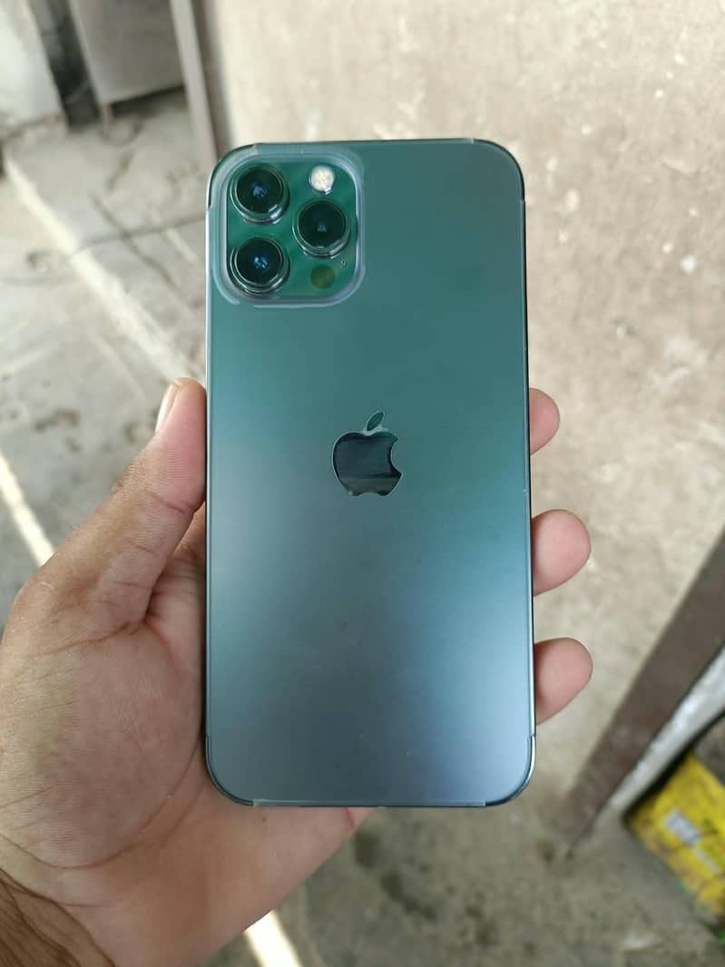 Apple iPhone 12 Pro Max 1