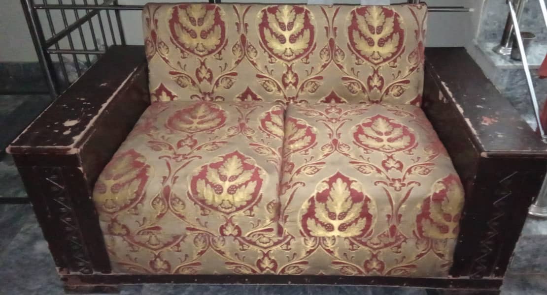 sofa (2 Seater) 2