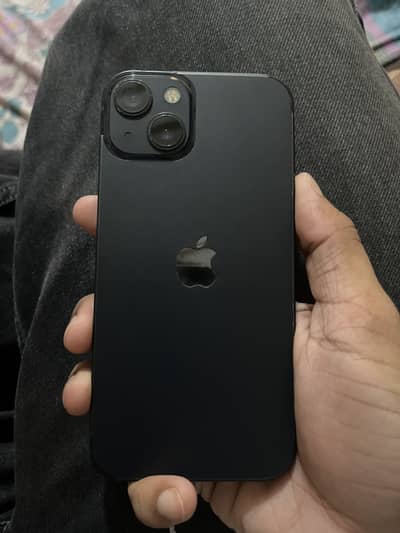 Apple iPhone 13