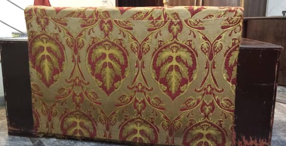 sofa (2 Seater)