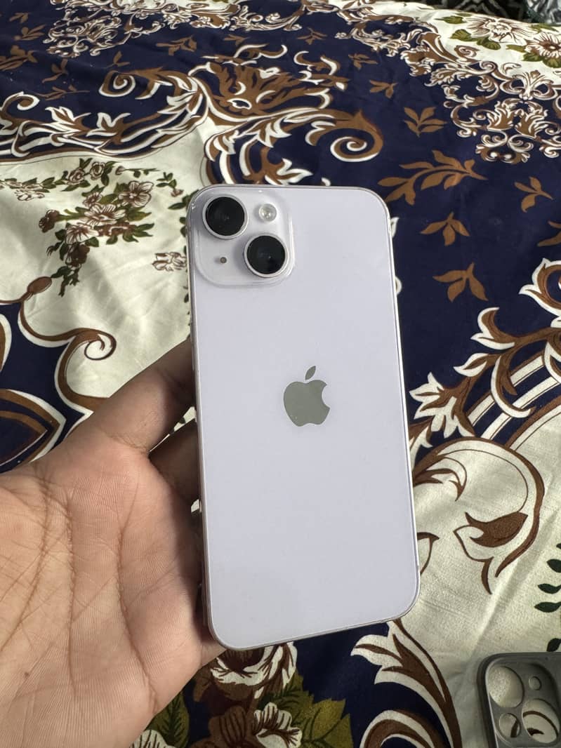 Apple iPhone 14 0