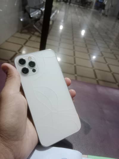 Apple iPhone 12 Pro jv