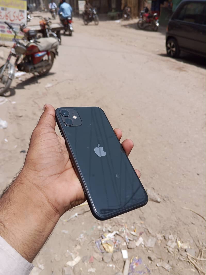 Apple iPhone 11 2