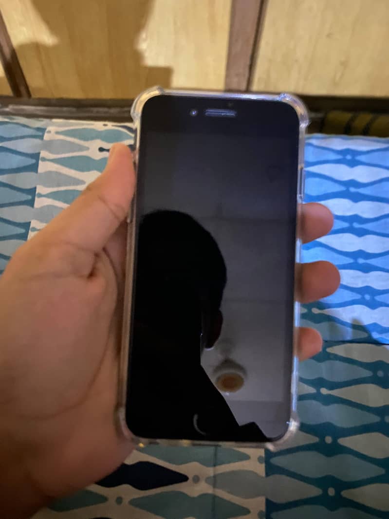 Apple iPhone SE2020 2