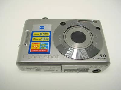 Sony Cyber-shot DSC-W30