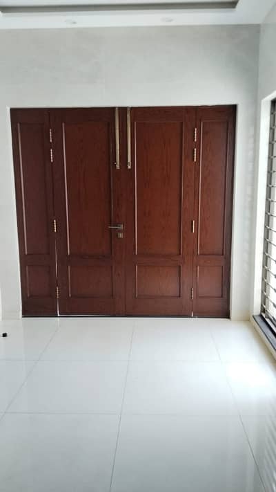 1 kinal like brand new uper porshion for rent