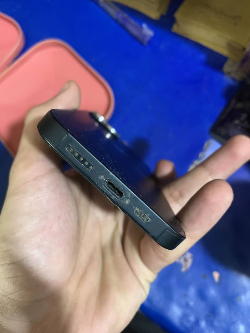 Apple iPhone 14 1