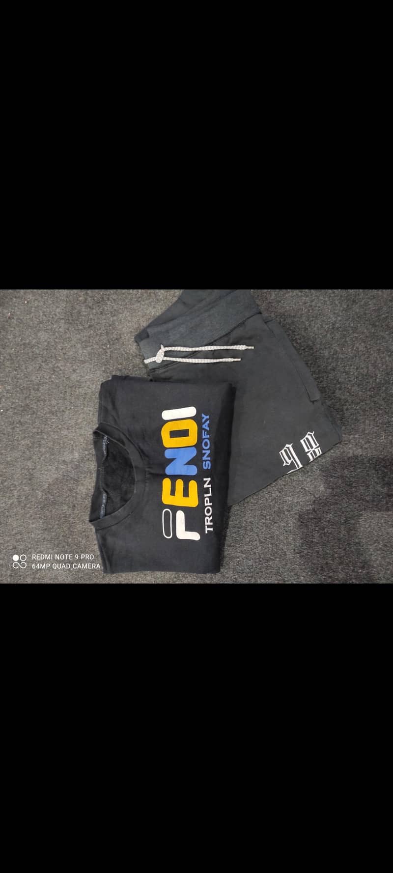 Tracksuit 0