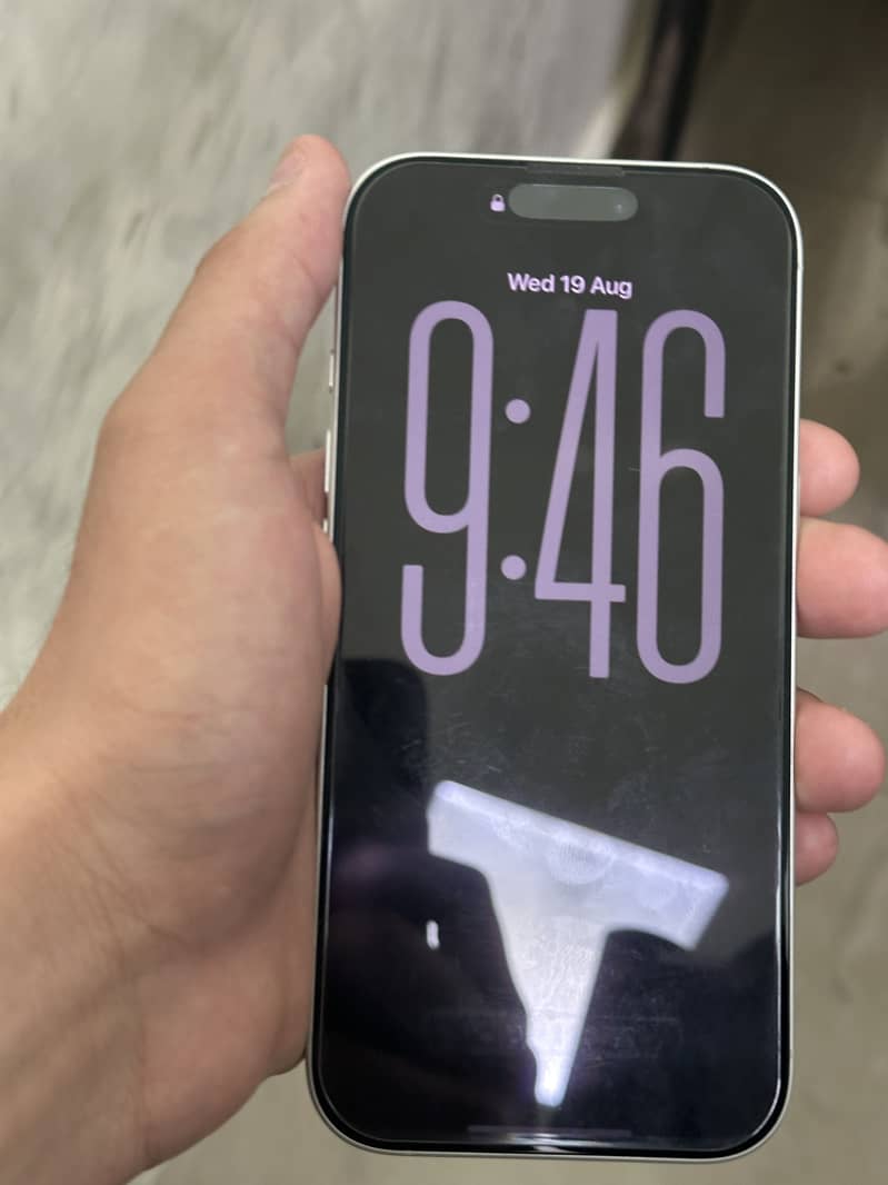 Apple iPhone 17 3