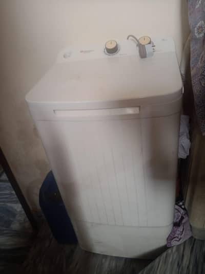 Dawlance 8Kg single tub semi- automatic washer DW 6100. W