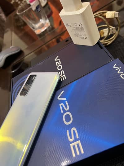 Vivo V20 SE brand new