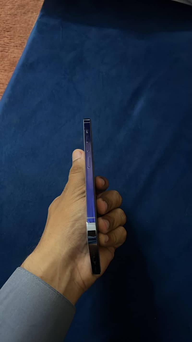 Apple iPhone 13 Pro Max 3