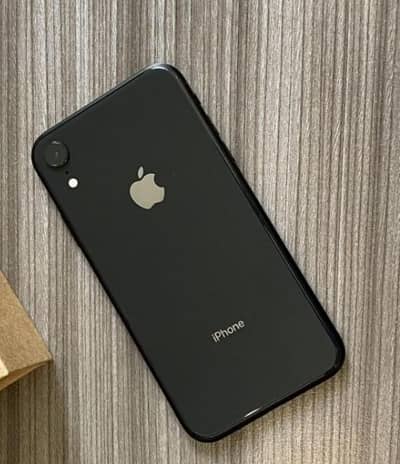 Apple iPhone XR