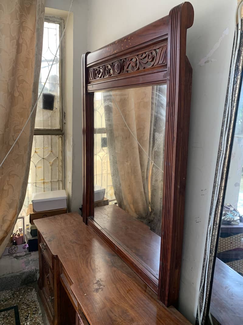 Solid Wood Dressing Sheesha & 2 side table 2