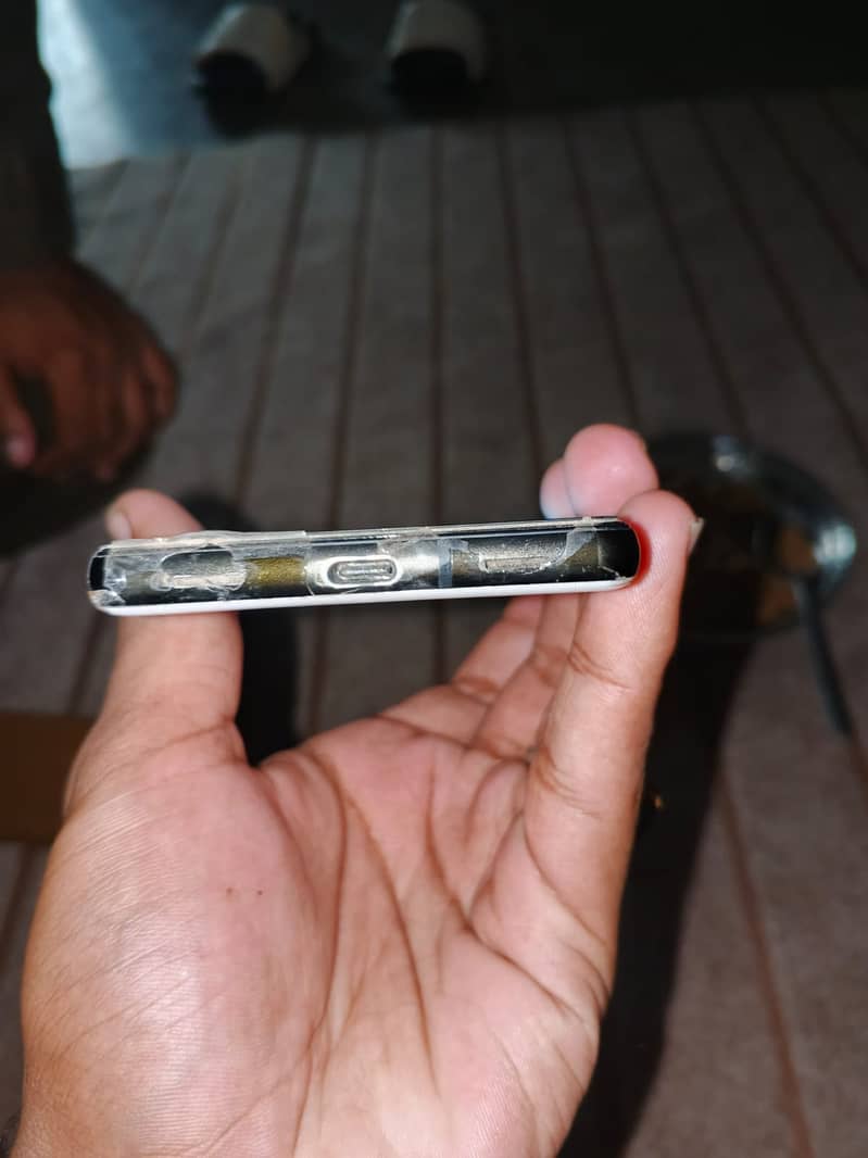 Google Pixel 6a 3