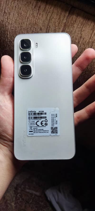 Infinix Hot 60i 6+128 GB