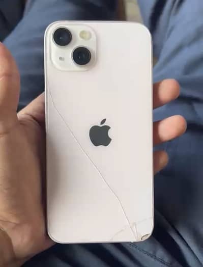 Apple iPhone 13