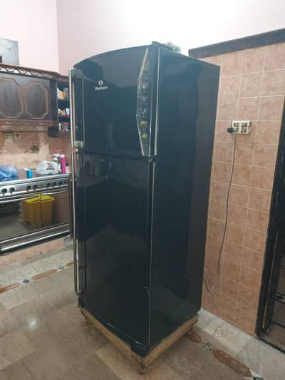 Dawlance fridge in very clean condition