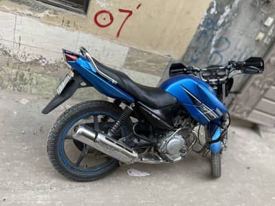 Yamaha YBR 125 — 2016 Model
