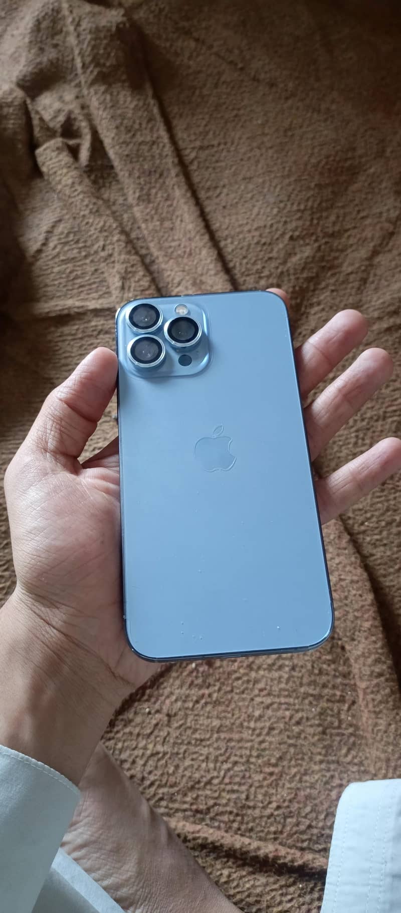 Apple iPhone 13 Pro Max 0