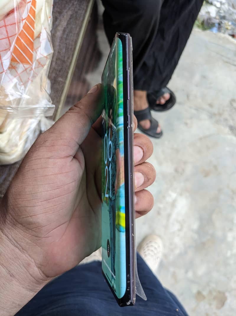 Moto edge plus 4