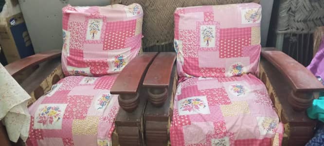 2 single piece sofa set with good wood not much used