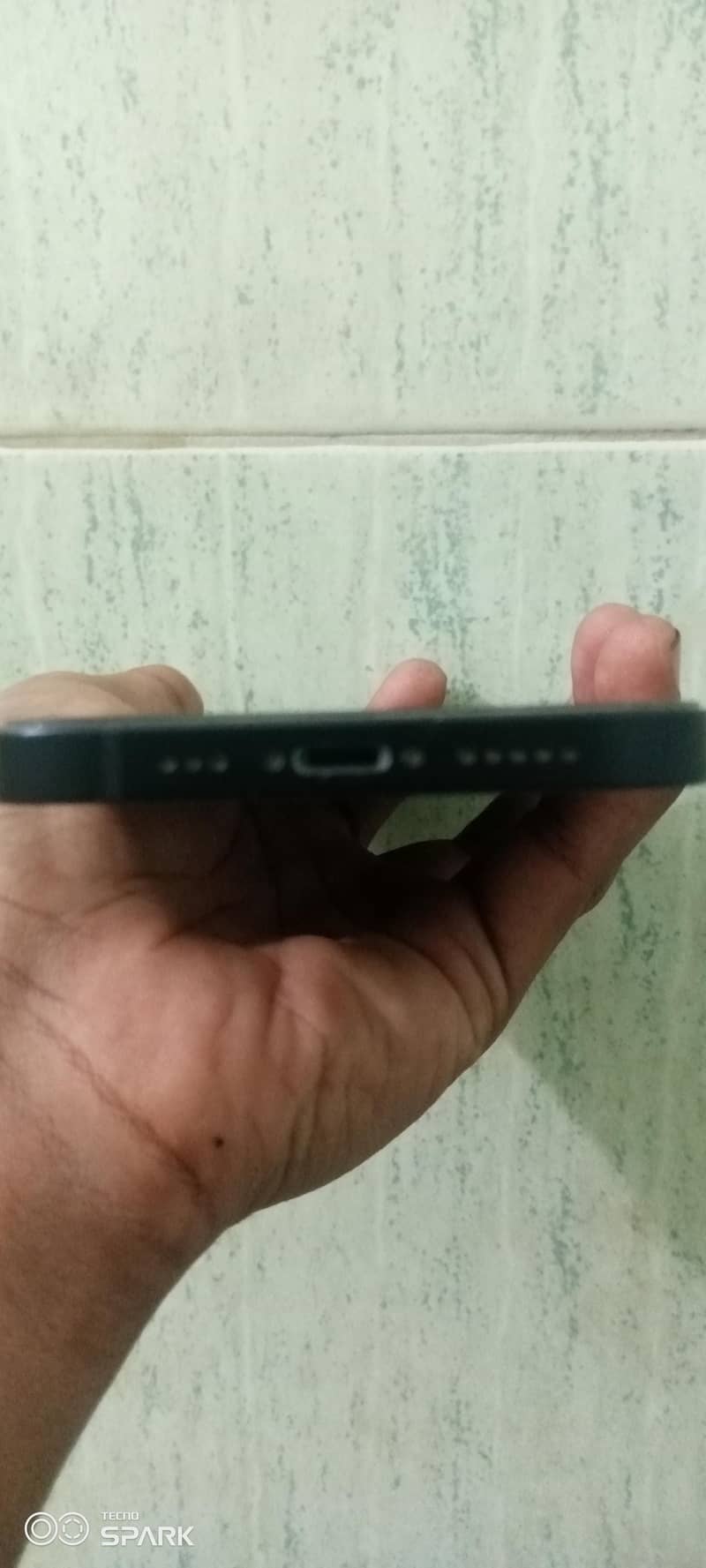 Apple iPhone 12 2