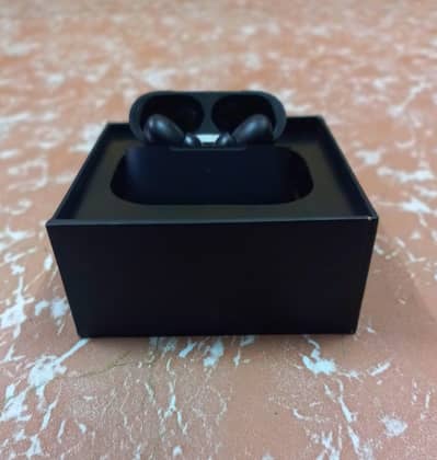 Airpods Pro 2nd Generation — Matt Black colour