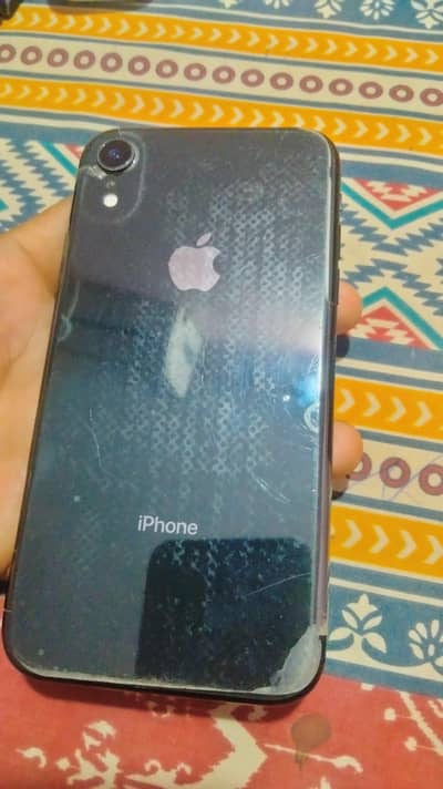 Apple iPhone XR