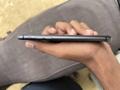 Apple iPhone 8