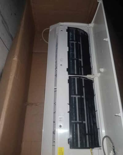gree 1 ton non inverter GS 12  model