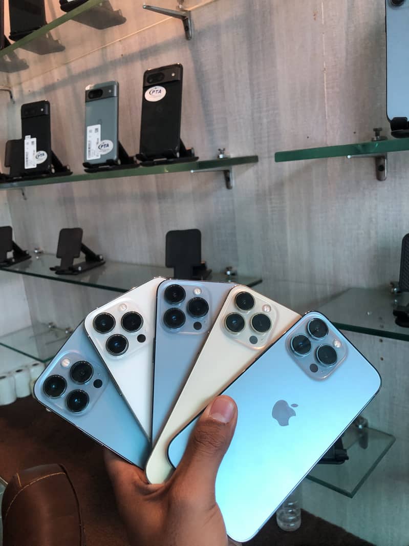 Apple iPhone 13pro 1