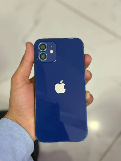 Apple iPhone 12